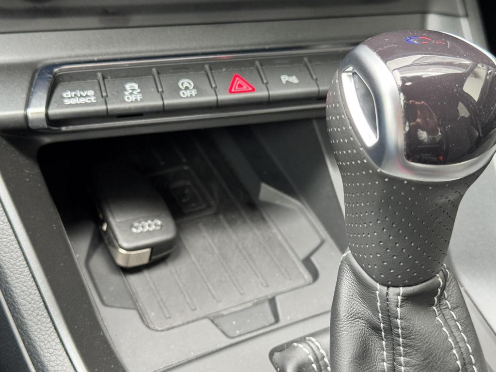 Audi Q3 sportback 35 tfsi pro line s | pano | 20inch | volle auto