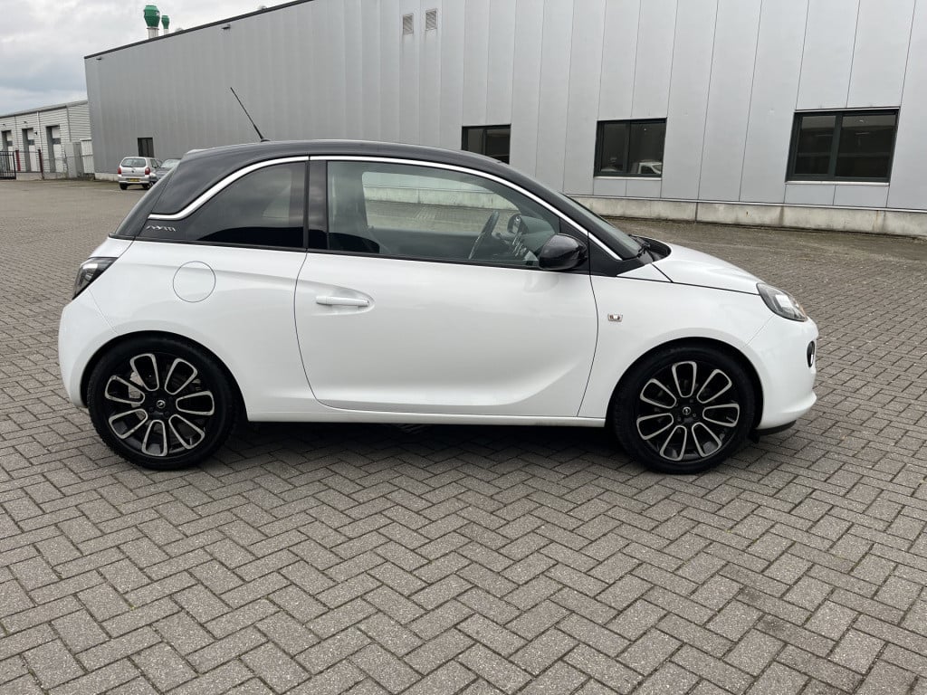 Opel Adam 1.2 glam