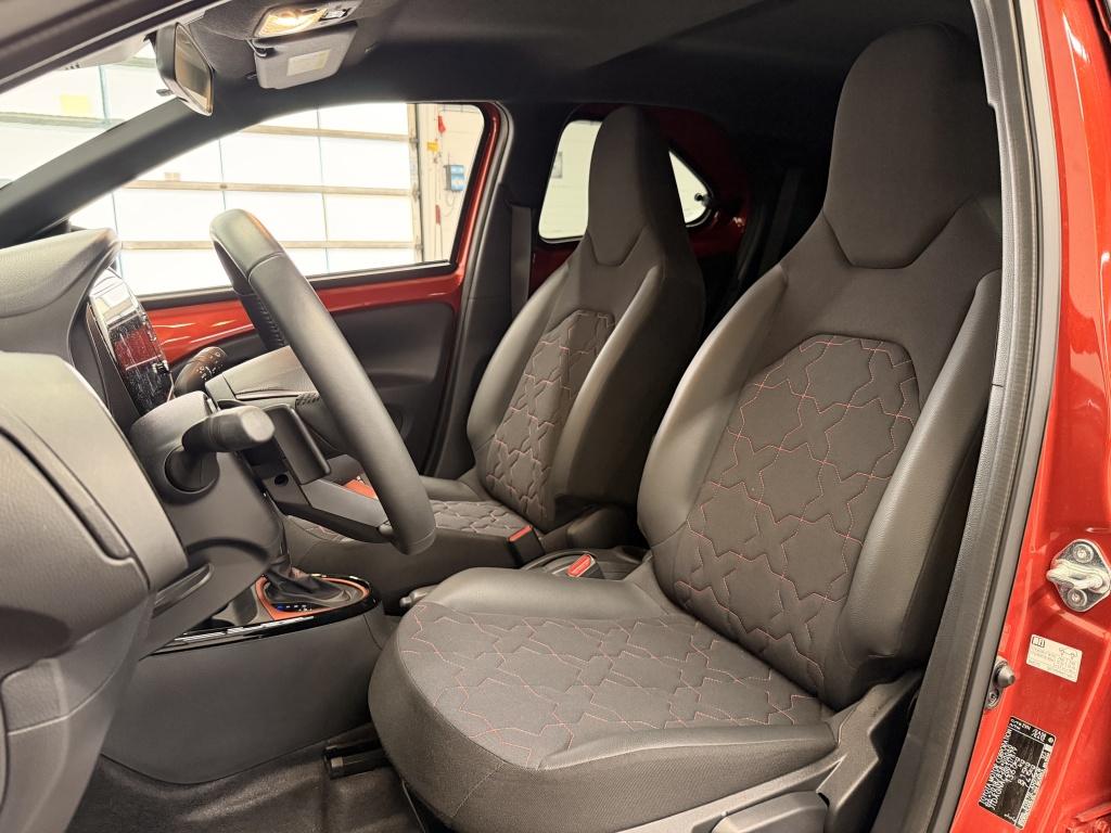 Toyota Aygo x 1.0 vvt-i s-cvt envy