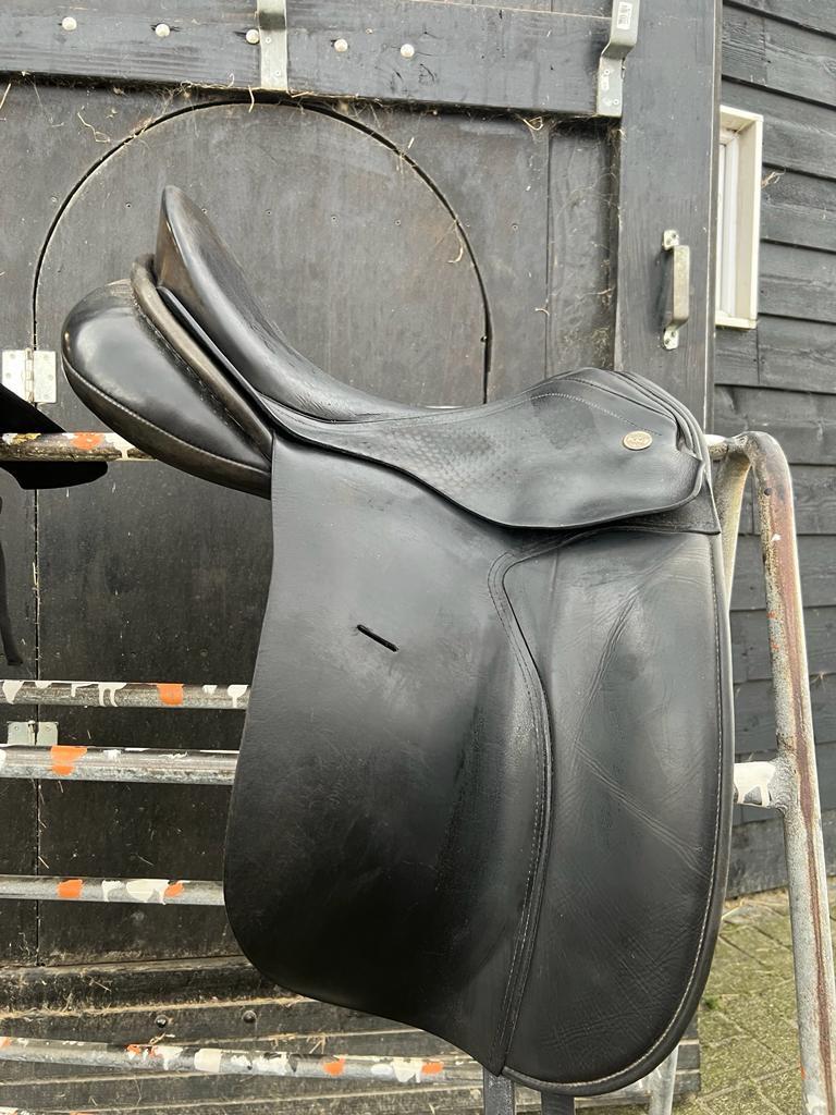 Dressuurzadel KN Allegro