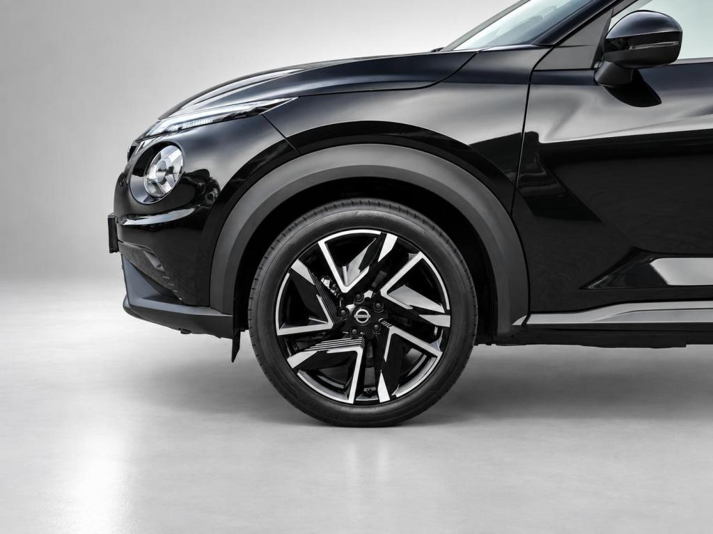 Nissan Juke 1.6 hybrid n-connecta € 7.250 voorraadkorting op=op
