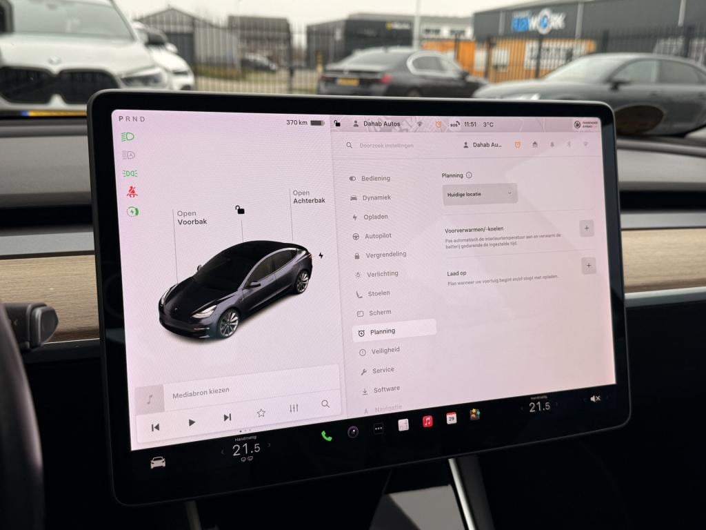 Tesla Model 3 long range awd 75 kwh | stoelverwarming v+a | pano | nomad te