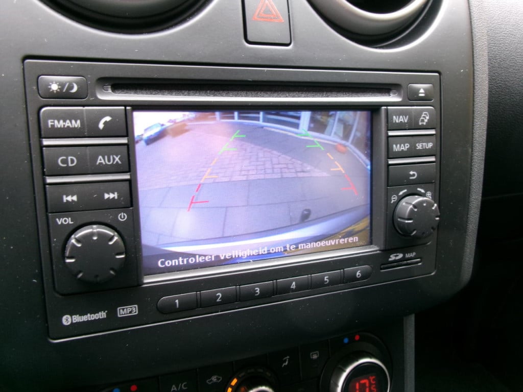 Nissan Qashqai 1.6 acenta airco, nav., camera, trekhaak, pdc