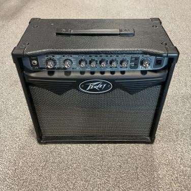 Refurbished, PAEVEY Viper 15 Watt Gitaar-versterker. Nu 100 euro