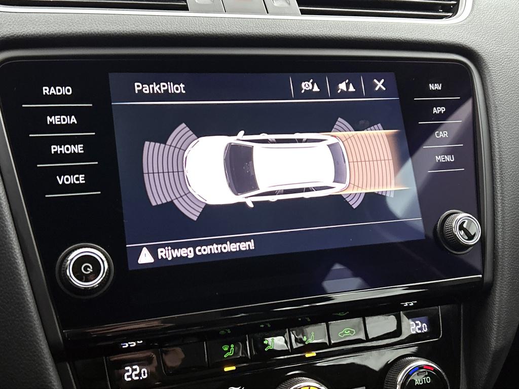 Skoda Octavia combi 1.0 tsi greentech business edition | navigatie | climat