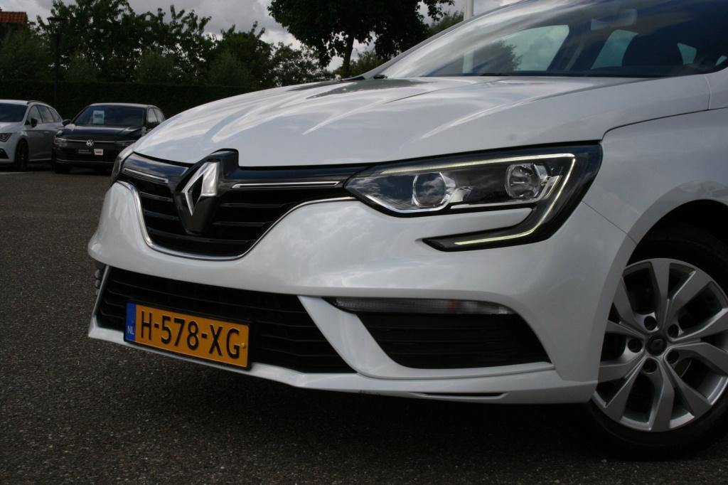 Renault Megane 1.3 tce limited / trekhaak / navi / pdc / keyless