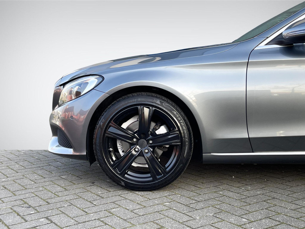 Mercedes-Benz C-Klasse estate 180 premium plus | panoramadak | leder | led 