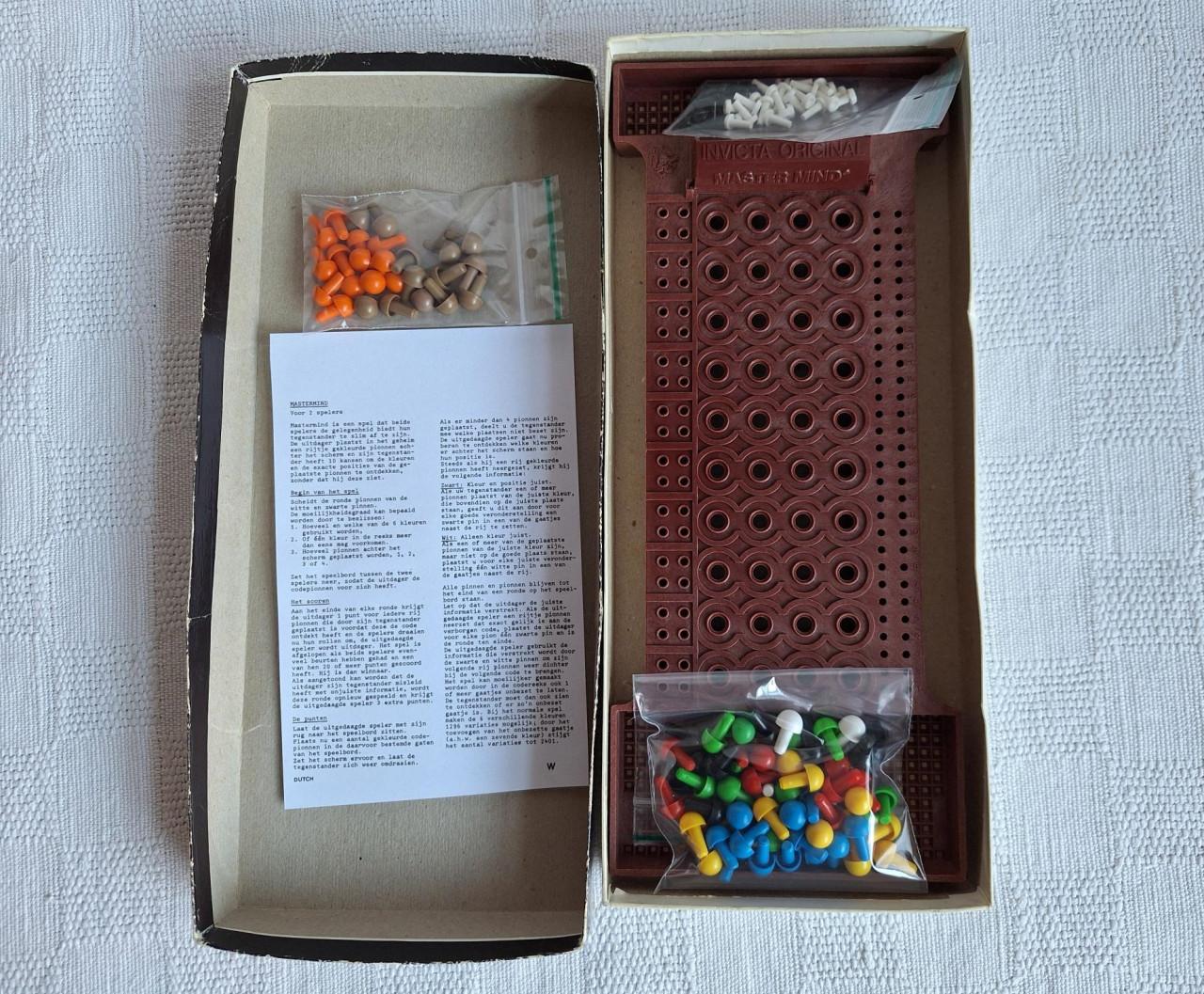 Mastermind met 2 extra kleuren