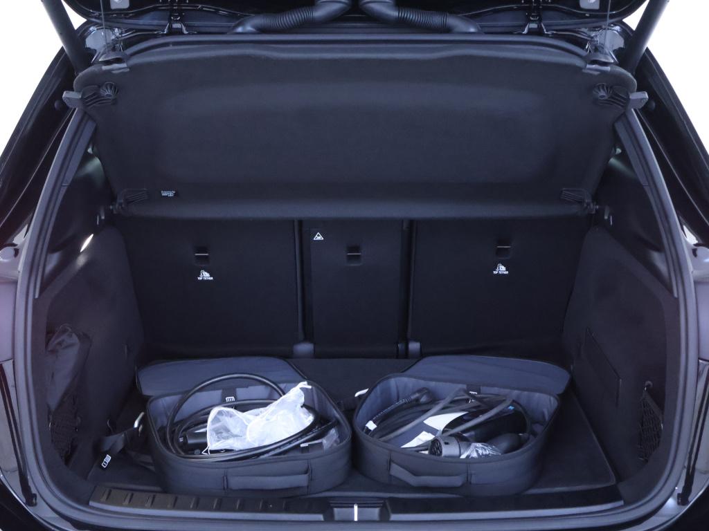 Mercedes-Benz Gla-klasse 250 e amg plug-in hybride edition amg line | night