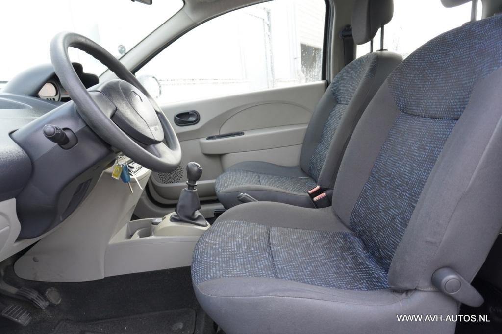 Renault Twingo 1.2 authentique