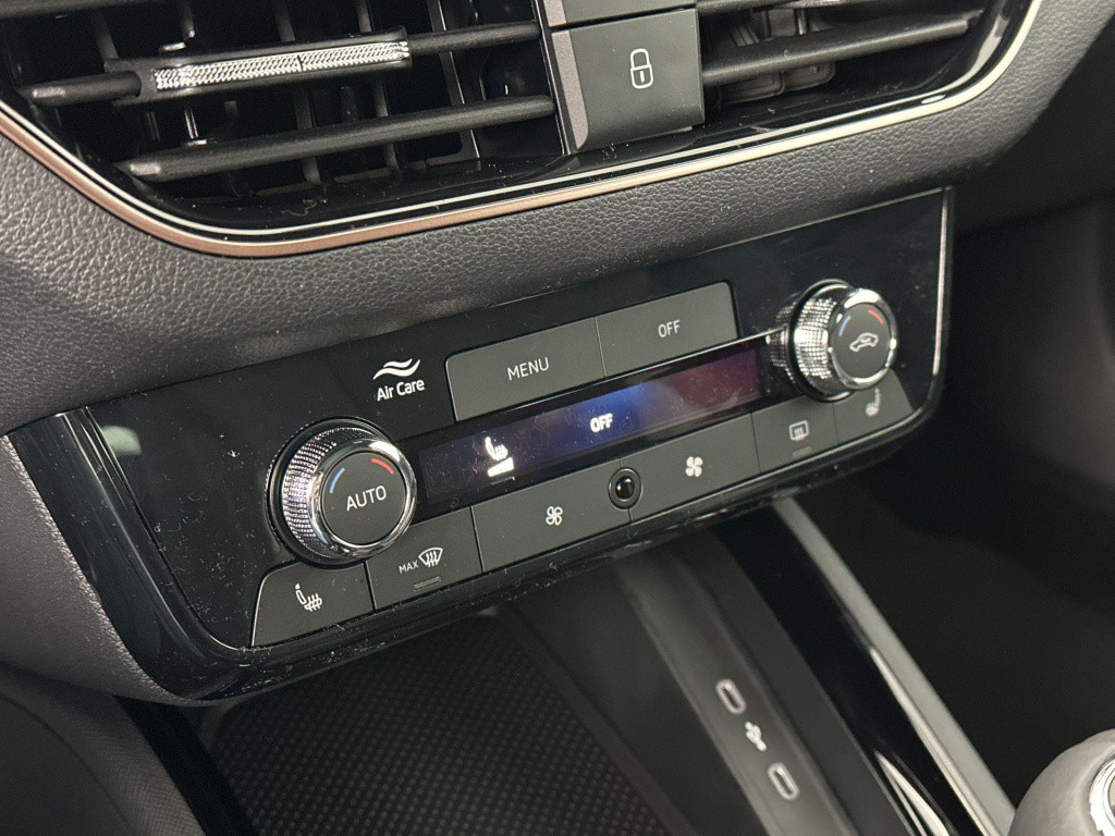 Skoda Scala 1.0 tsi business edition - travel assist