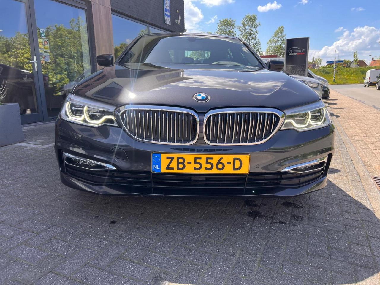 BMW 5-serie 520i High Executive
