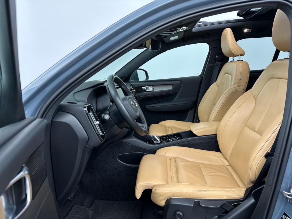 Volvo XC40 t5 262pk recharge inscription| panodak| adap.cruise| 360camera|