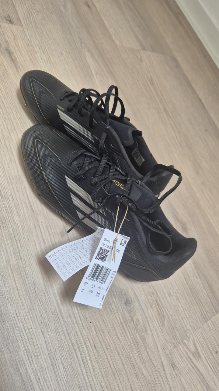 Adidas voetbalschoenen