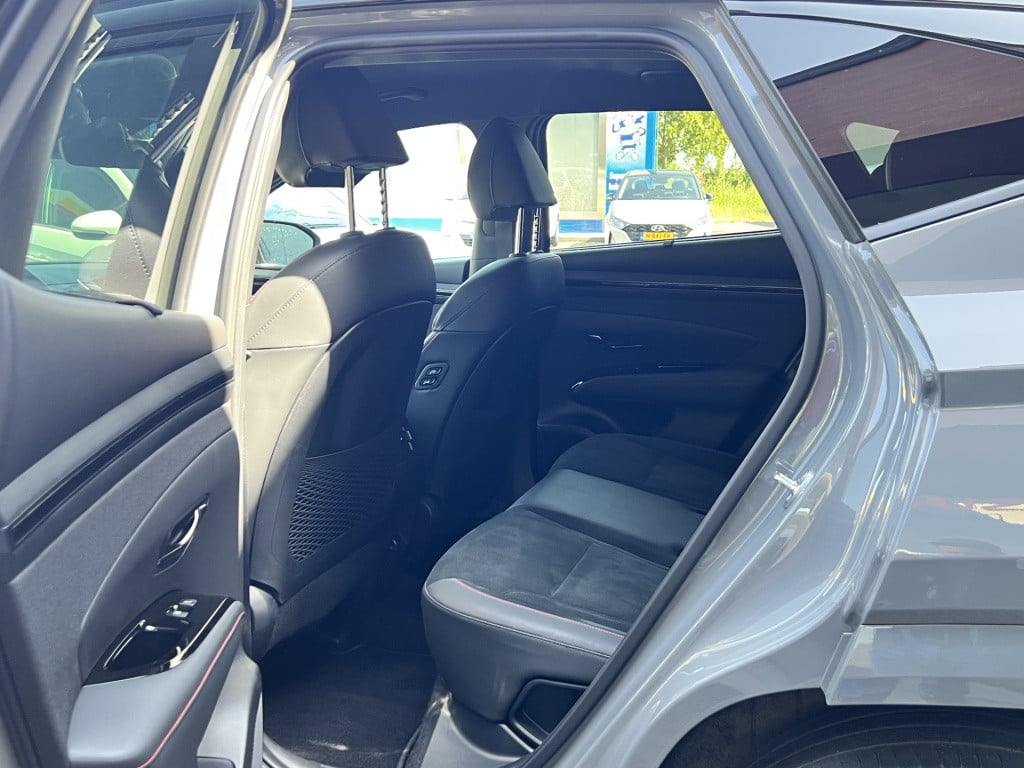 Hyundai Tucson 1.6 t-gdi phev n line 4wd | 360 camera | two-tone | apple/ a