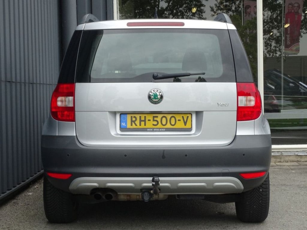 Skoda Yeti 1.2 tsi ambition automaat | trekhaak