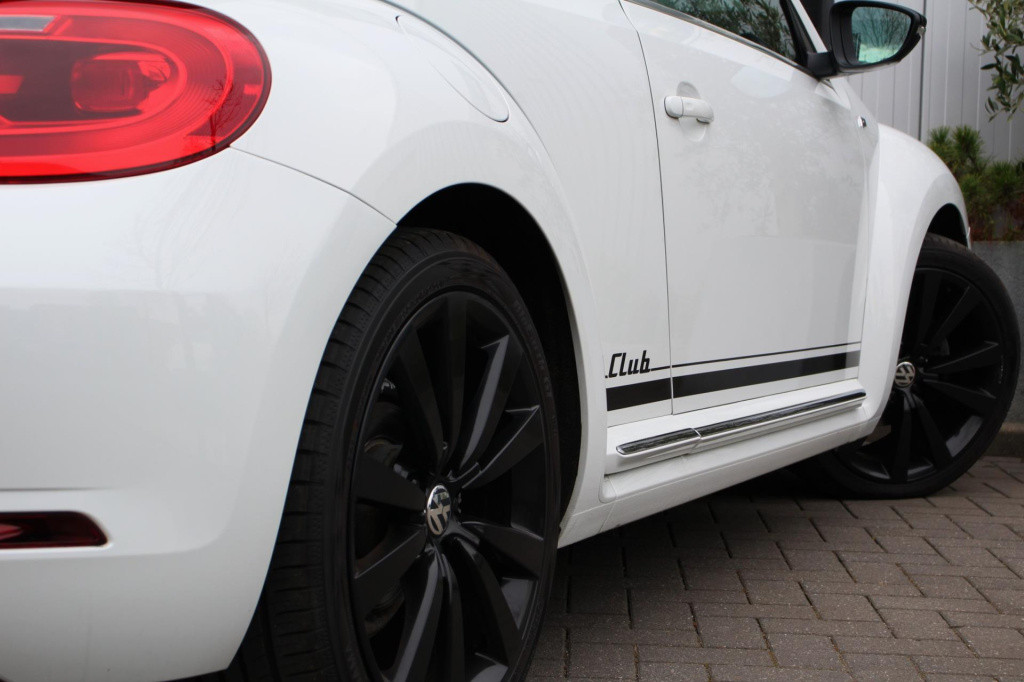 Volkswagen New Beetle cabriolet 1.4 tsi r-line club bluemotion - dab - led 