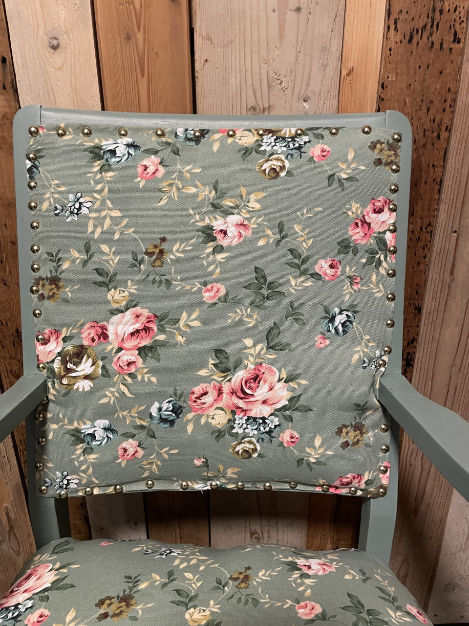 🌸 Unieke Vintage Armstoel – Met Liefde Gerestyled! 🌸