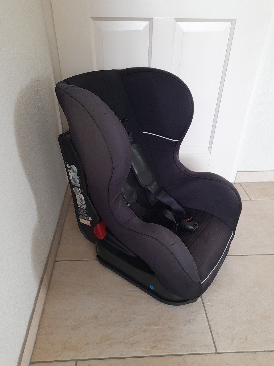 Nania autostoel  0 / 18 kg (in goede staat )