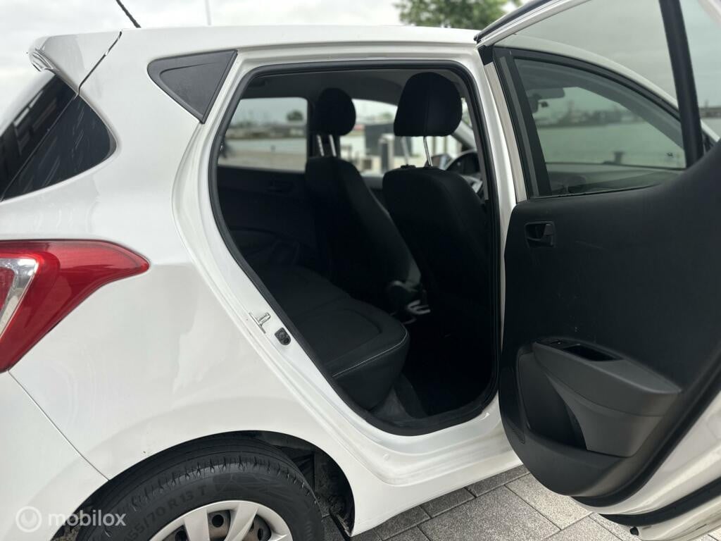 Hyundai i10 1.0i i-Motion Premium Airco Cruise kmst198.611 Nap BJ2017