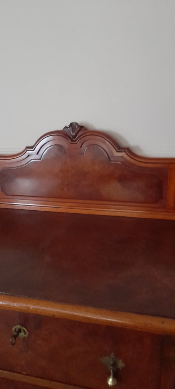 Dressoir