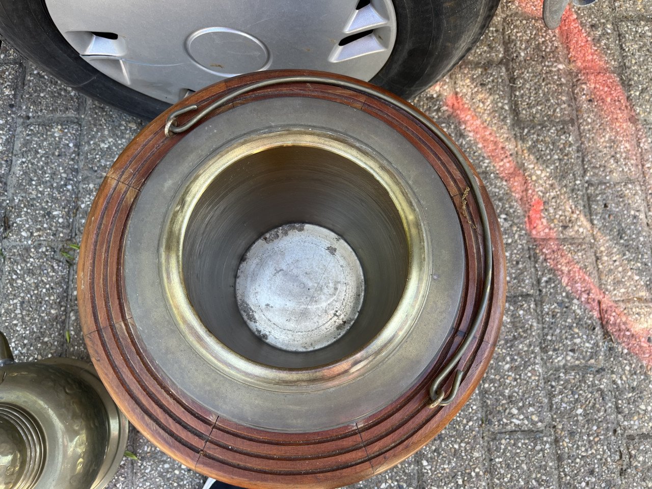 Koperen ketel met stoof