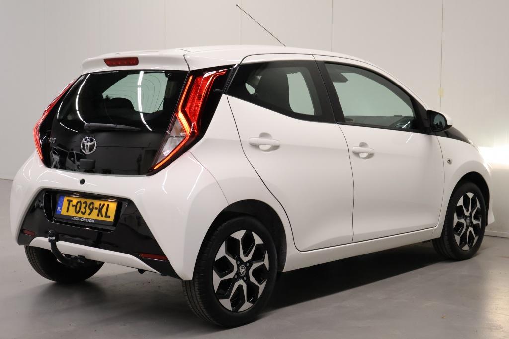 Toyota Aygo 1.0 vvt-i x-joy automaat
