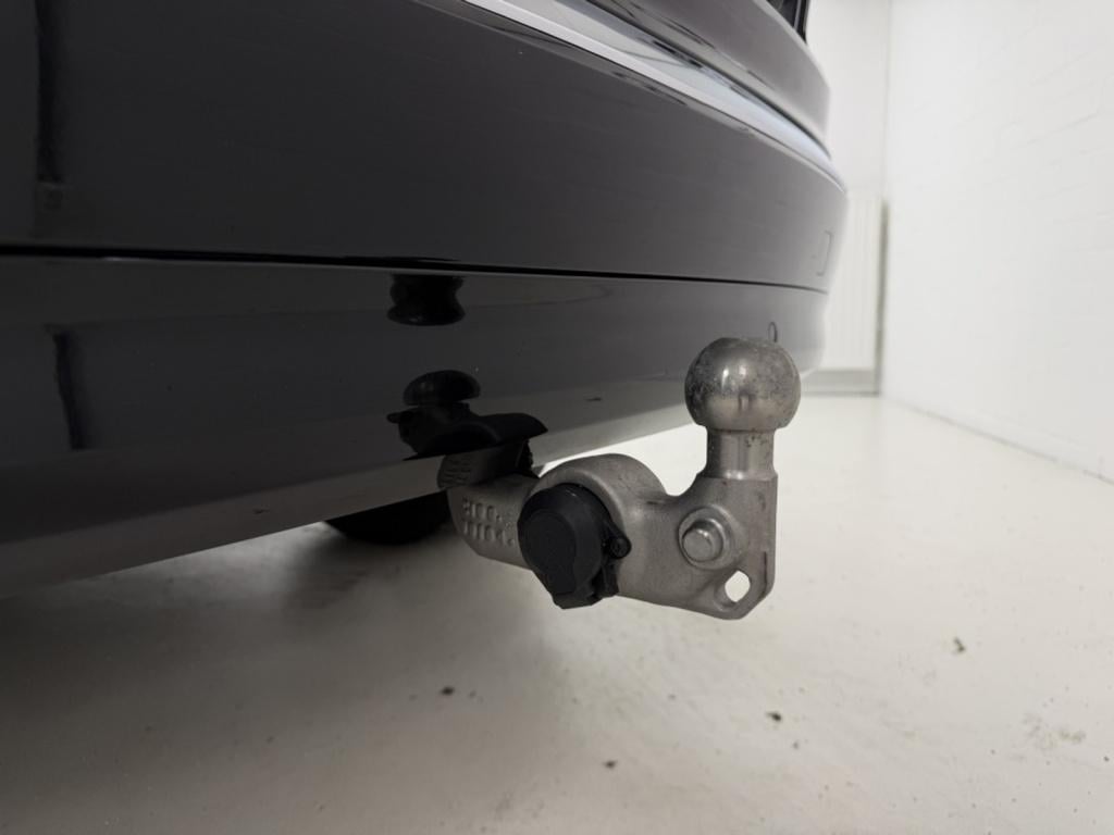 Volvo XC90 2.0 t8 plug-in hybrid awd ultra bright | luchtvering | b&w | mas