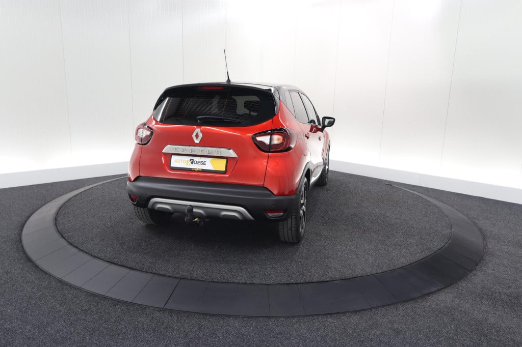Renault Captur tce 120 edc intens | trekhaak | camera | navigatie | parkeer