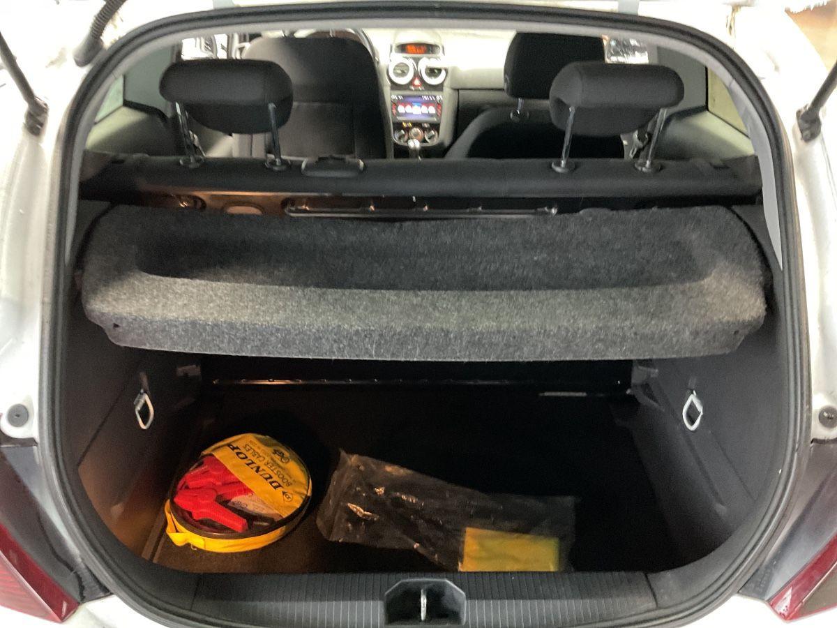 Opel Corsa 1.4 Color Edition