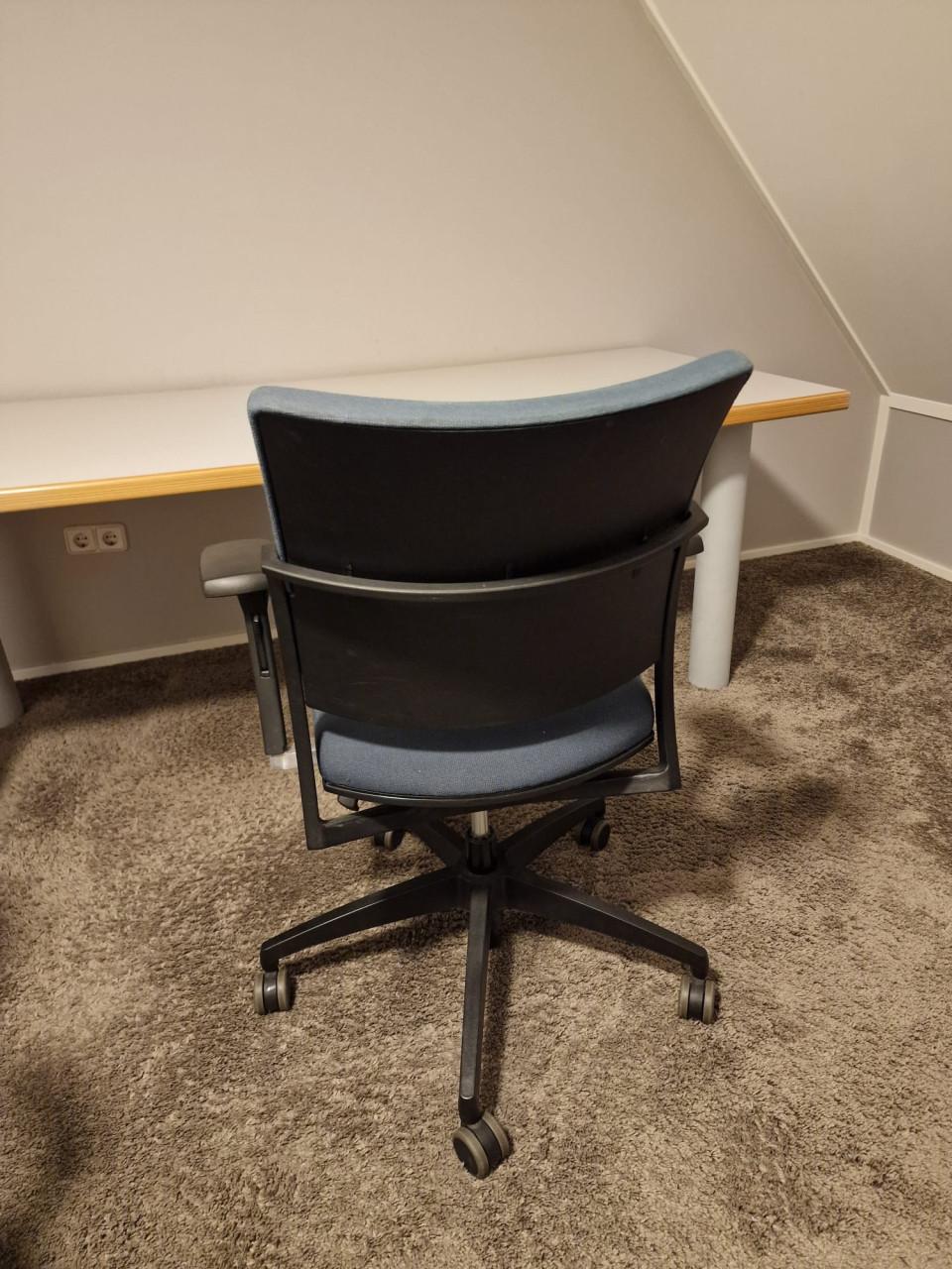 Gratis: Sitag bureaustoel