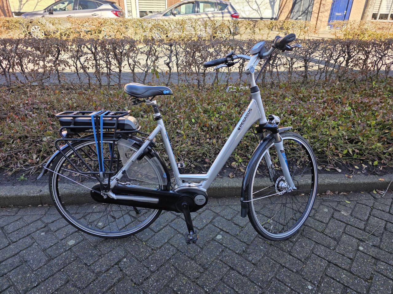 Pegasus met Bosch middenmotor en zo goed als nieuw accu