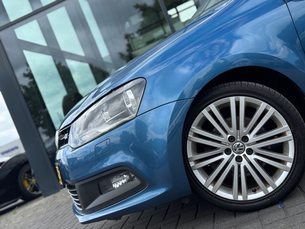 Volkswagen Polo 1.4 tsi bluegt *140pk! * 1e eigenaar * carplay