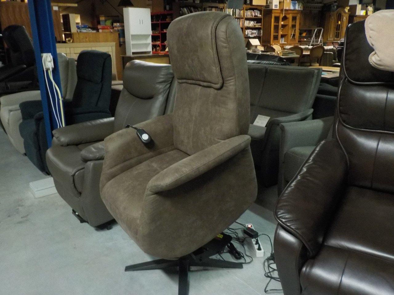 Nieuwe stoffen elektrische draai sta-op relax fauteuil met 2 motoren