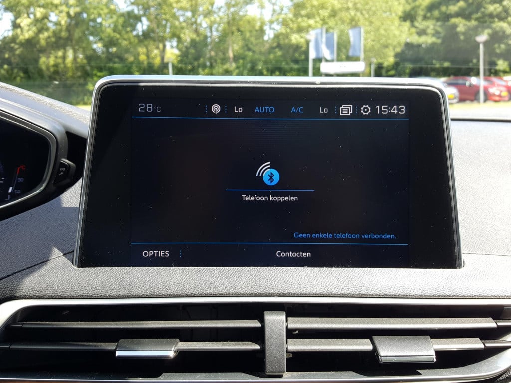 Peugeot 3008 1.2 130pk première automaat navigatie | trekhaak | panoramisch