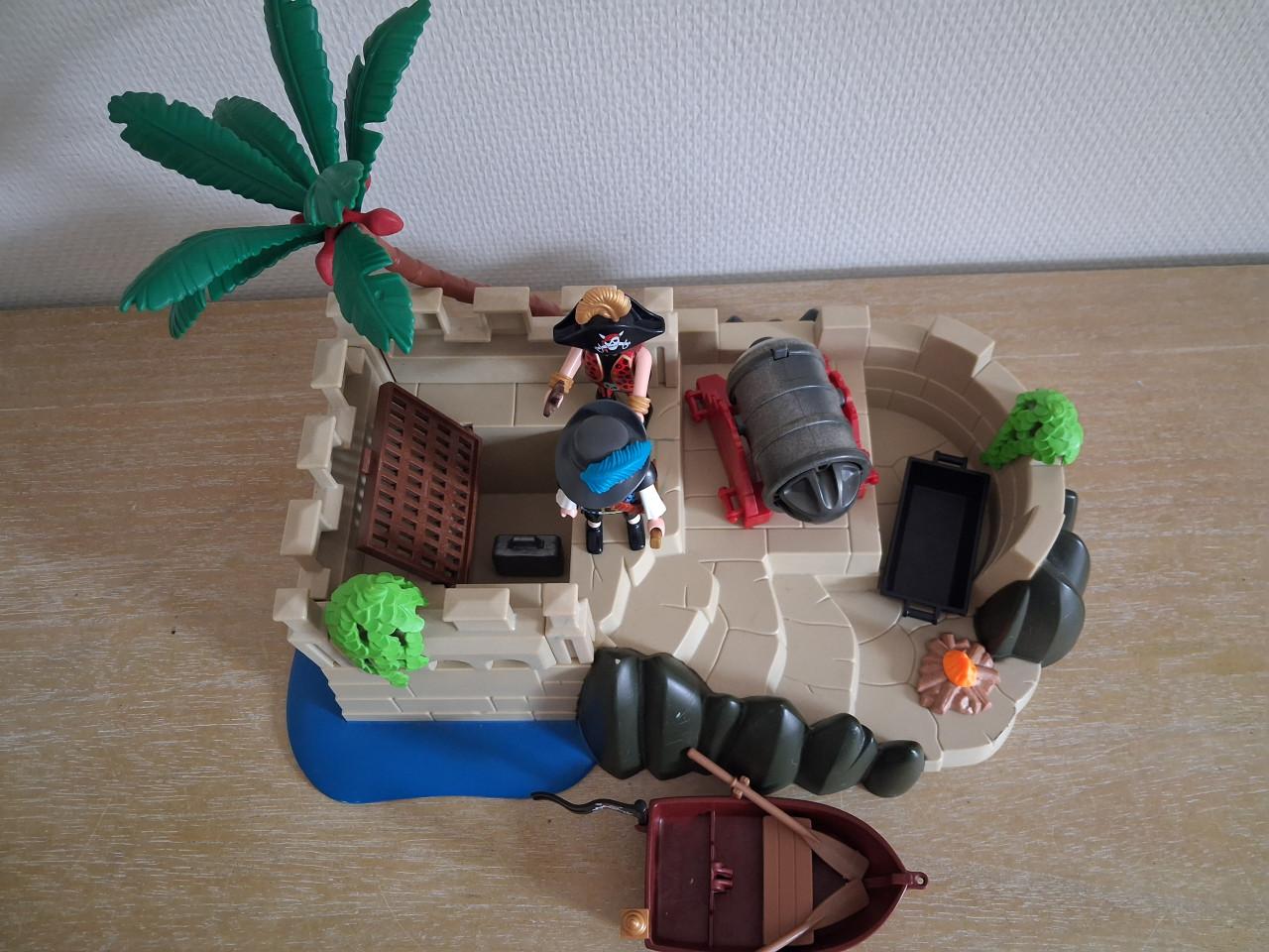 Playmobil piratenvesting met kanon en roeiboot set 4007