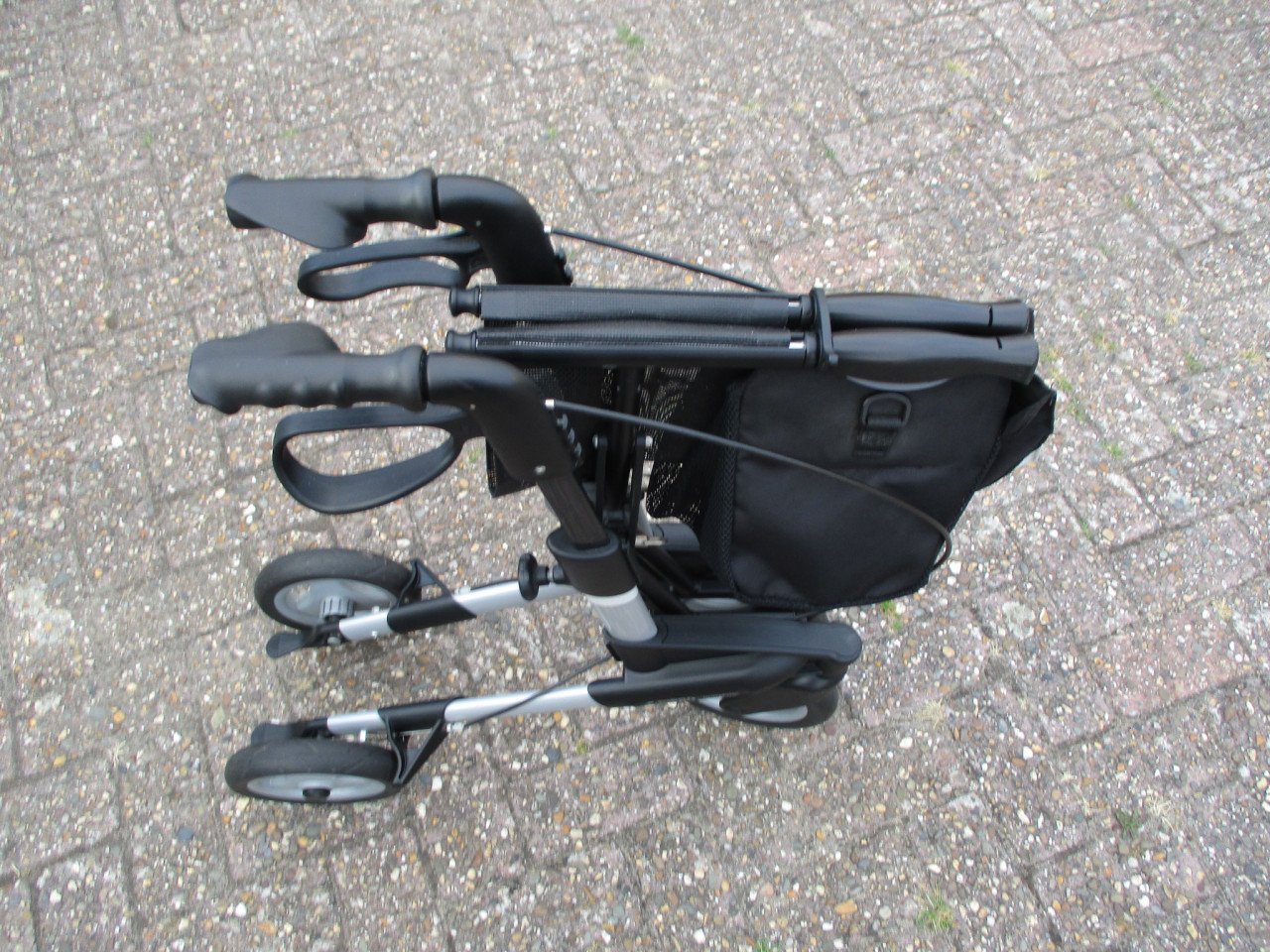 Zgan Topro Olympos opvouwbare lichtgewicht rollator met zitje en grote tas