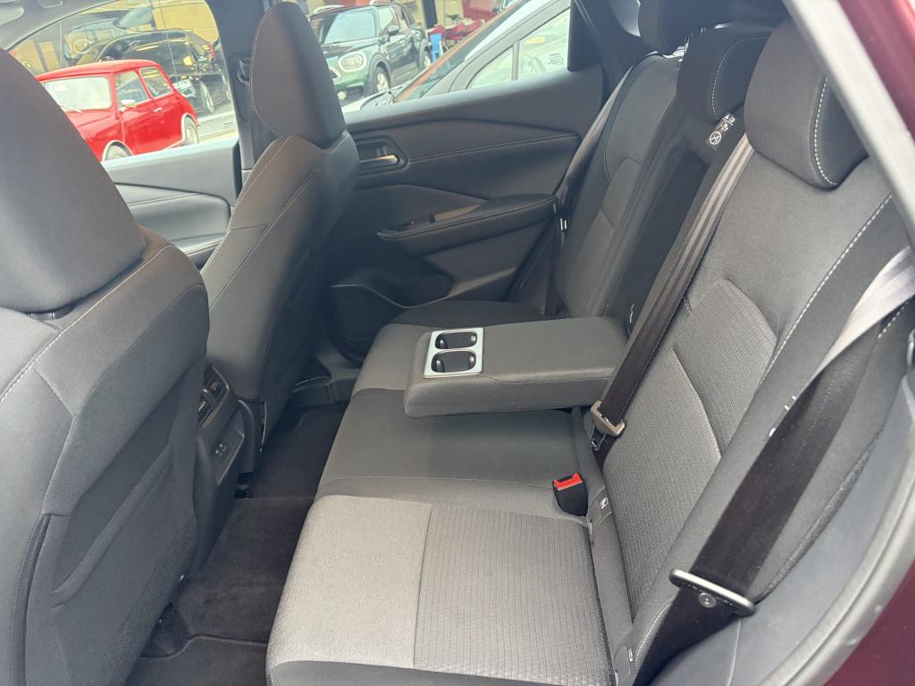 Nissan Qashqai 1.3 mhev xtronic n-connecta