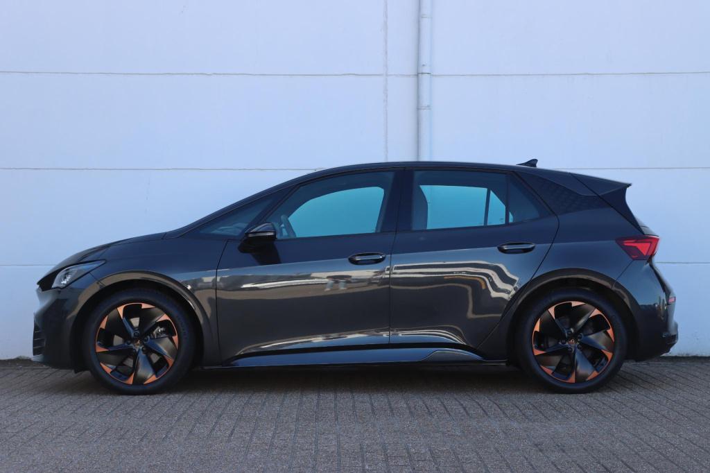 Cupra Born business 62 kwh 204 pk | soh 96,6% |