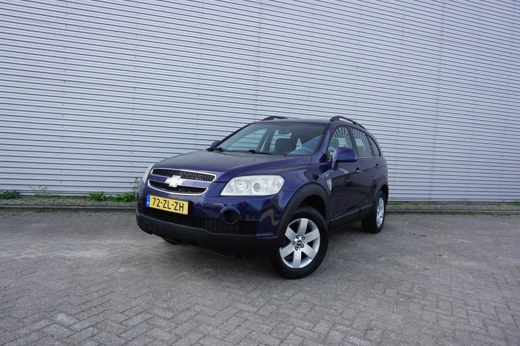 Chevrolet Captiva 2.4i style 2wd 7p airco / elektr. ramen / cruise / parkee