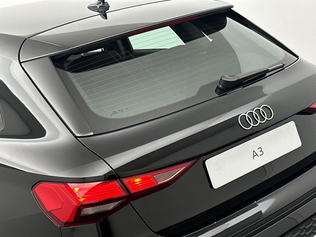 Audi A3 sportback pro line 30 tfsi 85 kw / 116 pk sportback 7 versn.