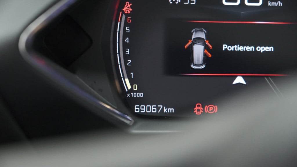 Ds Ds 3 crossback puretech 100 montmartre | parkeersensoren | apple carplay