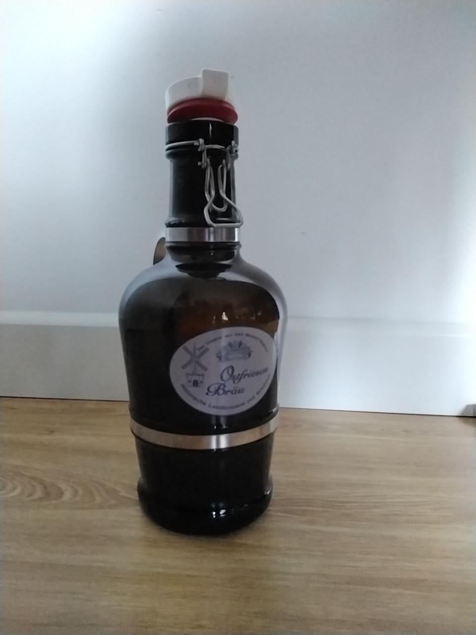 Vintage Ostfriesen Brau bierpul beugelsleuting. 2 liter