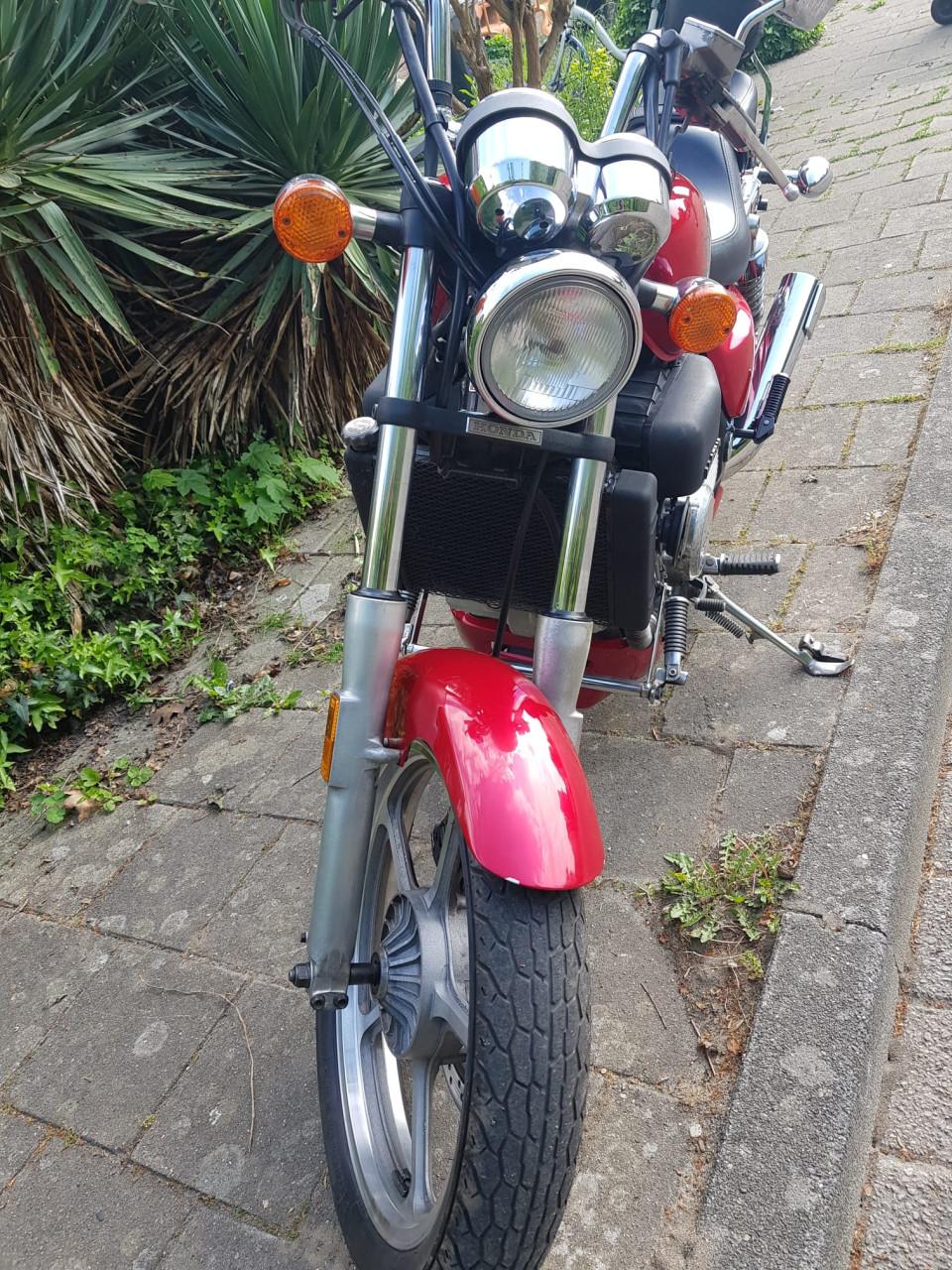 Honda VF 700 Magna 1987
