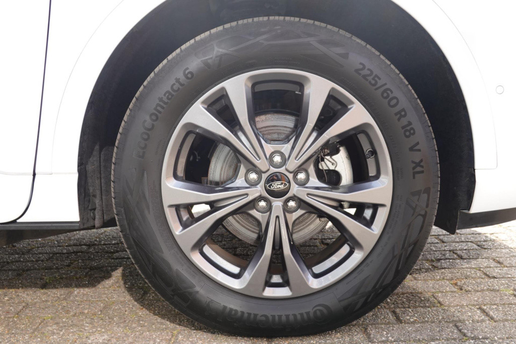 Ford Kuga 2.5 phev st-line