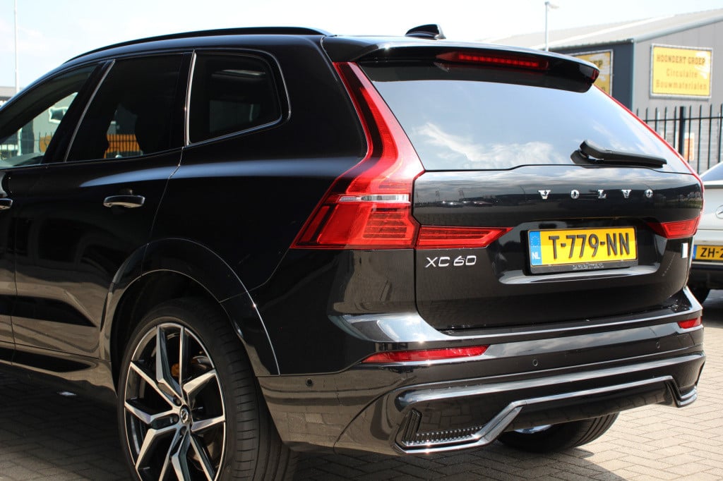 Volvo XC60 2.0 t8 awd polestar engineered | bowers & wilkins | 360 camera |