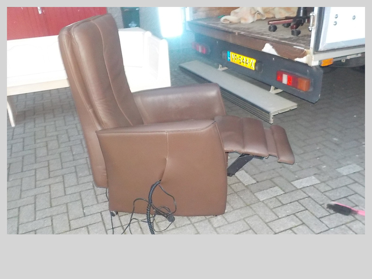Elektrische mooie kwaliteit leren sta-op relax fauteuil merk PROMINENT