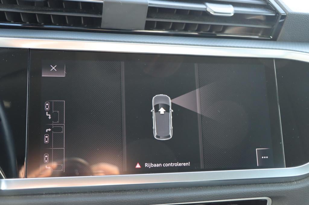 Audi Q3 35 tfsi pro line 150pk s-tronic