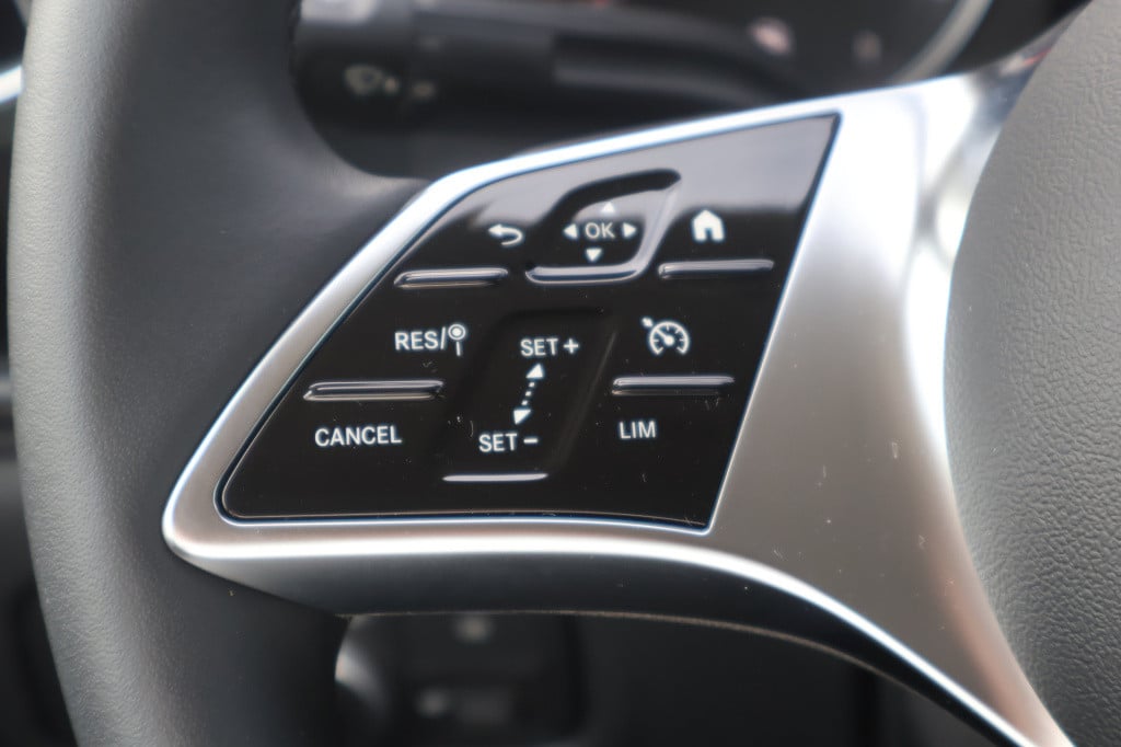 Mercedes-Benz Vito 119 cdi l2 select l mbux l multibeam led l trekhaak 2,5t