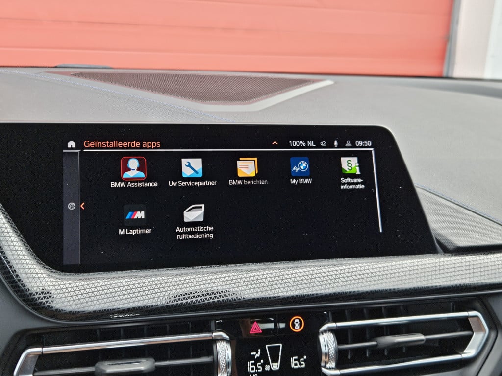 BMW 1 Serie m135i xdrive m-sport pro | irish green | h/k